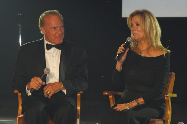 140 frank gifford Karthy Lee