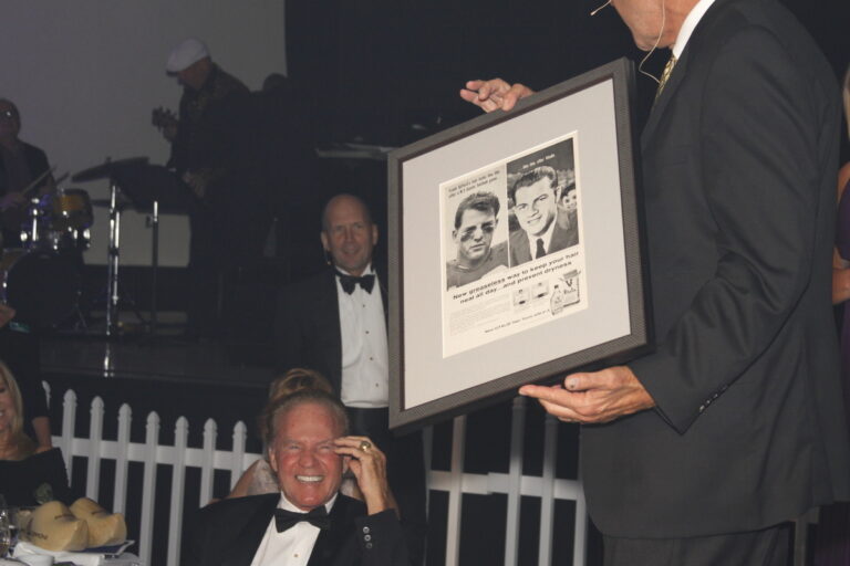 152 frank gifford awarded