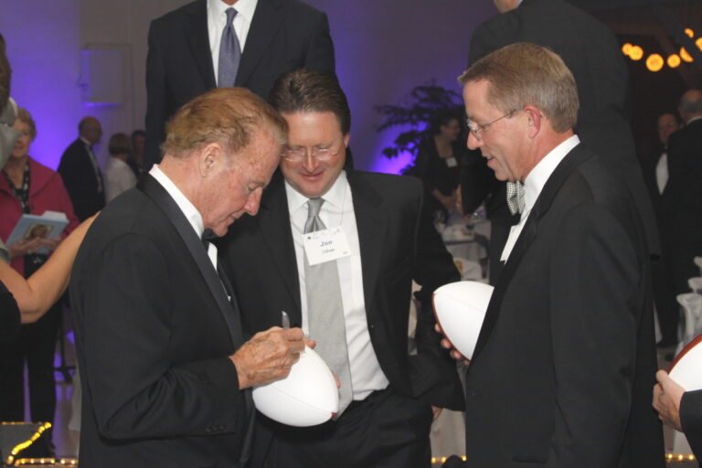 156 frank gifford signing football